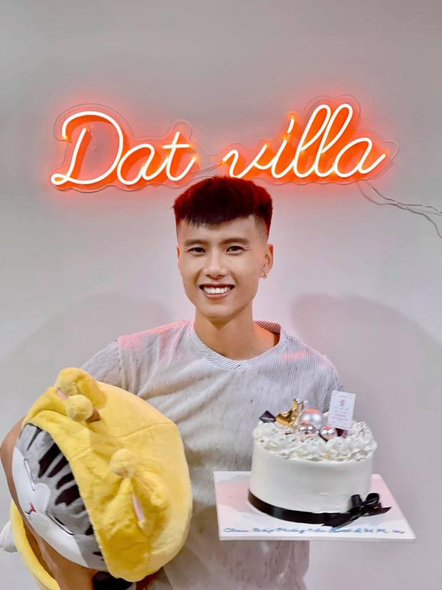 Hội idol "Tóp Tóp" hái ra tiền như thế nào ngoài các cách quen thuộc? - Hình 4 Hoi idol