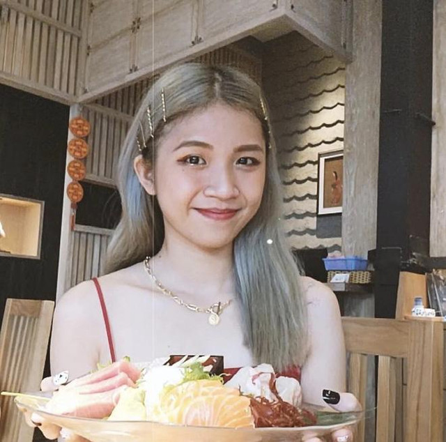 Bị hỏi vì sao 'can đảm' quay lại, hotgirl Olympia Lan Thy phản ứng gắt - Hình 5 Bi hoi vi sao 'can dam' quay lai, hotgirl Olympia Lan Thy phan ung gat-Hinh-5