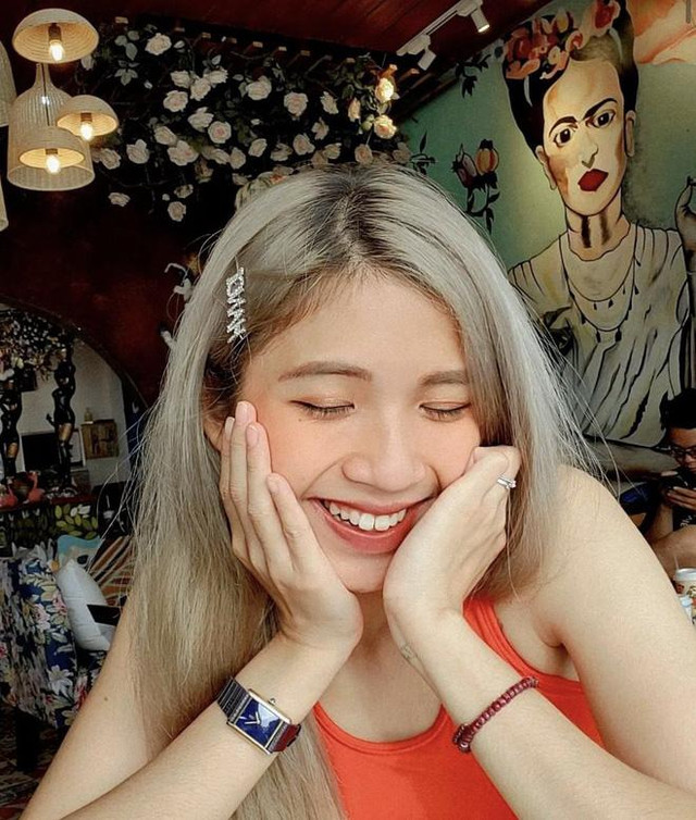 Bị hỏi vì sao 'can đảm' quay lại, hotgirl Olympia Lan Thy phản ứng gắt - Hình 4 Bi hoi vi sao 'can dam' quay lai, hotgirl Olympia Lan Thy phan ung gat-Hinh-4