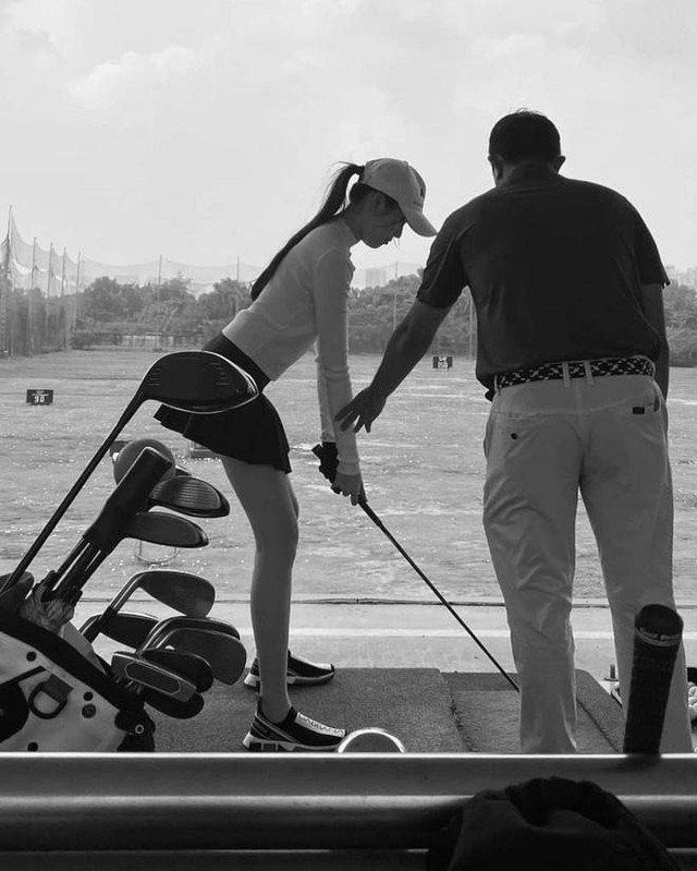 Loạt MC đình đám lên tiếng tin đồn ra sân golf "săn" đại gia - Hình 2 Loat MC dinh dam len tieng tin don ra san golf