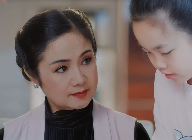NSND Thu Hà gánh cả phim “Trạm cứu hộ trái tim“ - Hình 3 NSND Thu Ha ganh ca phim “Tram cuu ho trai tim“-Hinh-3
