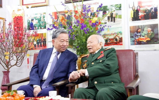 Tổng Bí thư Tô Lâm thăm, chúc Tết Đảng bộ Hà Nội - Hình 6 Tong Bi thu To Lam tham, chuc Tet Dang bo Ha Noi-Hinh-6