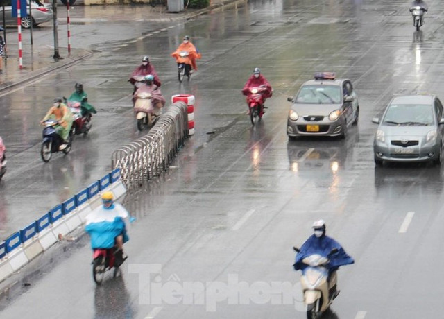 Thấy gì sau 2 ngày tách dòng ô tô, xe máy trên đường Nguyễn Trãi - Hình 6 Thay gi sau 2 ngay tach dong o to, xe may tren duong Nguyen Trai-Hinh-6