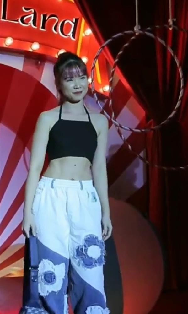 Body "khét lẹt" của Khởi My bắt trọn qua cam thường - Hình 6 Body
