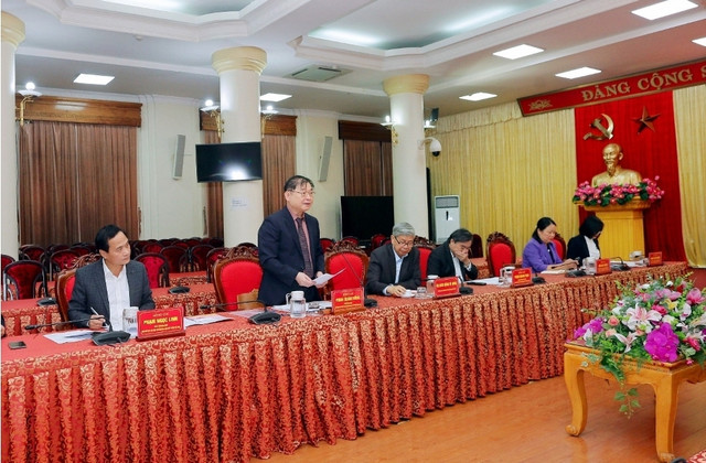 Đảng đoàn Liên hiệp các Hội Khoa học và Kỹ thuật Việt Nam làm việc với Tỉnh ủy Nam Định - Hình 5 Dang doan Lien hiep cac Hoi Khoa hoc va Ky thuat Viet Nam lam viec voi Tinh uy Nam Dinh-Hinh-5