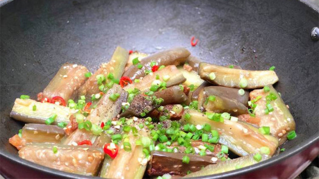 Thêm chút gia vị này vào, mỡ lợn trắng mềm để cả năm không hỏng - Hình 9 Them chut gia vi nay vao, mo lon trang mem de ca nam khong hong-Hinh-9