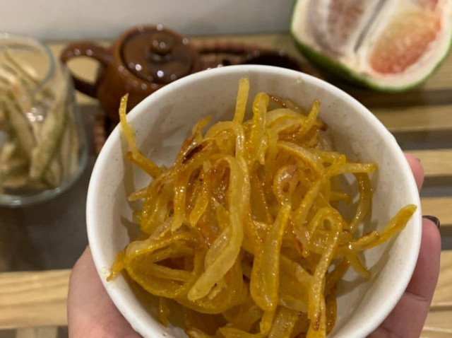 Ăn bưởi đừng bỏ phần này, làm 4 món ngon lạ chống ngán, cả nhà tròn mắt - Hình 15 An buoi dung bo phan nay, lam 4 mon ngon la chong ngan, ca nha tron mat-Hinh-15