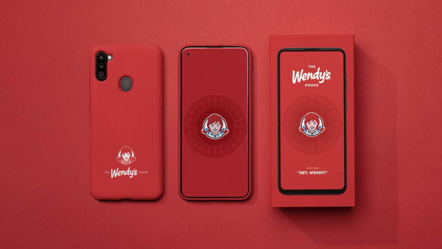 Điểm danh những smartphone "dị" nhất năm 2021 - Hình 5 Diem danh nhung smartphone