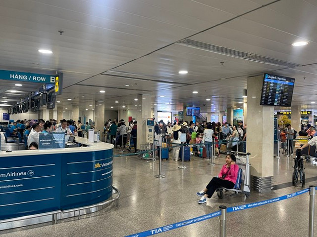 Hết vé máy bay từ các tỉnh phía Bắc đi TP HCM sau Tết Het ve may bay tu cac tinh phia Bac di TP HCM sau Tet