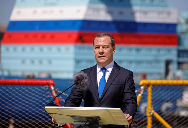 Ông Medvedev cảnh báo về 'ngày phán xét' nếu Ukraine tấn công Crimea Ong Medvedev canh bao ve 'ngay phan xet' neu Ukraine tan cong Crimea