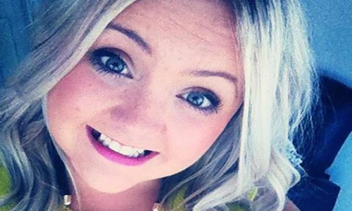 5 bệnh ung thư từ một nốt ruồi đã giết chết cô gái