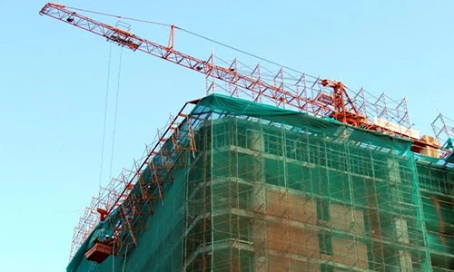 Giàn giáo công trình khách sạn Queen Ann rơi, tắc đường nghiêm trọng