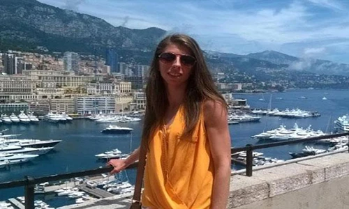 Hy hữu: Phải tiêm botox vùng kín mới làm được “chuyện ấy“