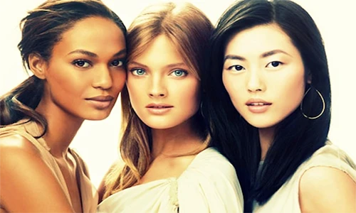 Dấu hiệu giúp bạn tự kiểm tra sức khỏe làn da