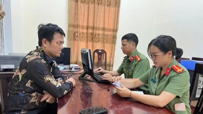 Đăng tin xúc phạm trưởng bản, người đàn ông bị xử phạt 7,5 triệu đồng