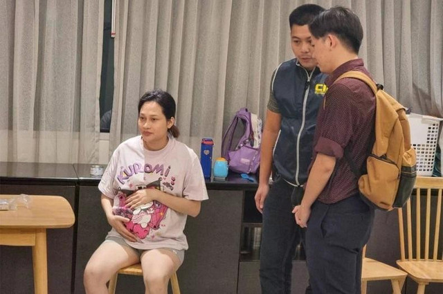 Ngo Thi Theu (Madam Ngo) tại một khách sạn ở khu vực Klong Tan Nuea, Thái Lan. Ảnh: Bangkok Post. Ngo Thi Theu (Madam Ngo) tại một khách sạn ở khu vực Klong Tan Nuea, Thái Lan. Ảnh: Bangkok Post.