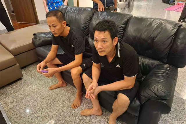 Hai vệ sĩ của Ngo Thi Theu bị bắt. Ảnh: Bangkok Post. Hai vệ sĩ của Ngo Thi Theu bị bắt. Ảnh: Bangkok Post.