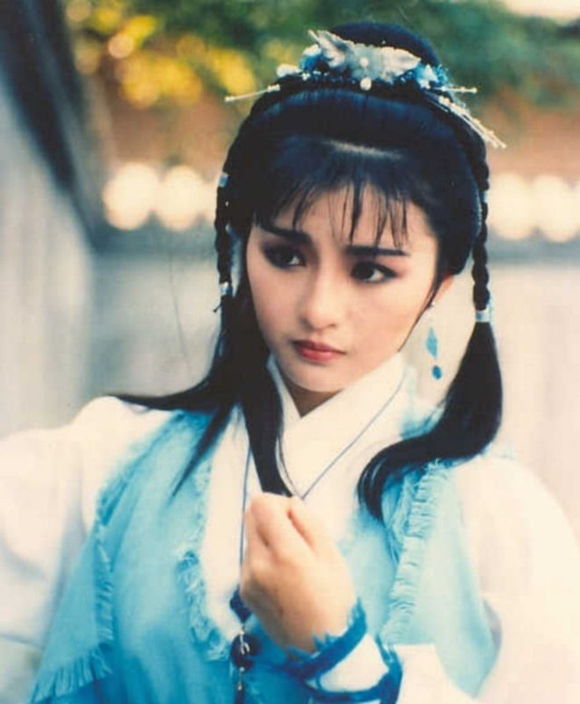 Tạo hình nhân vật A Thanh của Lý Trại Phượng trong "Việt nữ kiếm". Tạo hình nhân vật A Thanh của Lý Trại Phượng trong "Việt nữ kiếm".