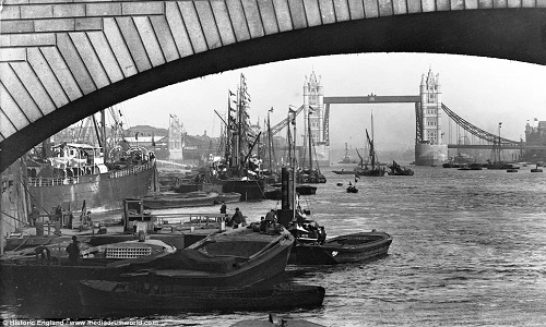 Khám phá “thời hoàng kim” của sông Thames 