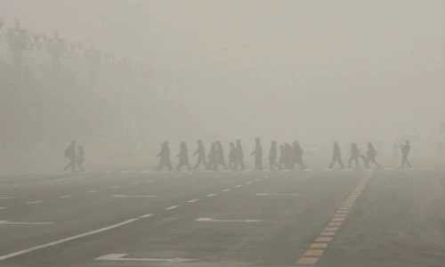 Thủ đô Bắc Kinh mù mịt vì ô nhiễm không khí