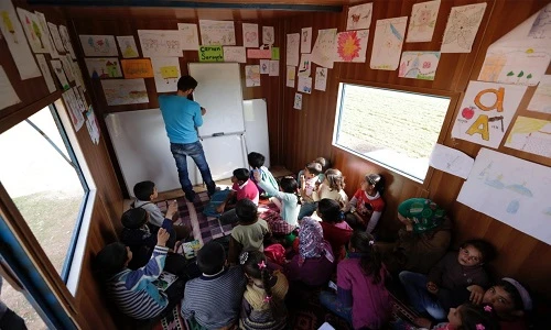 Cận cảnh các lớp học thời chiến ở Syria