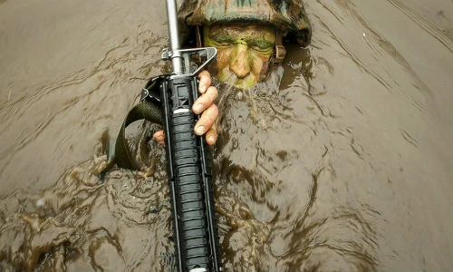 Hình ảnh huấn luyện khắc nghiệt của thủy quân lục chiến Mỹ