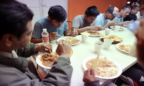 Cuộc sống của người nhập cư ở biên giới Mỹ-Mexico