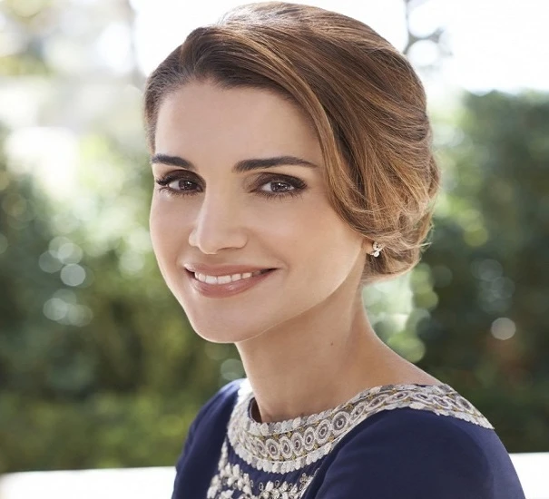 Ngưỡng mộ tài sắc những mỹ nhân Hoàng gia xinh đẹp nhất