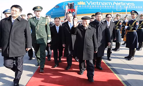 Lễ đón Tổng Bí thư Nguyễn Phú Trọng tại sân bay Bắc Kinh