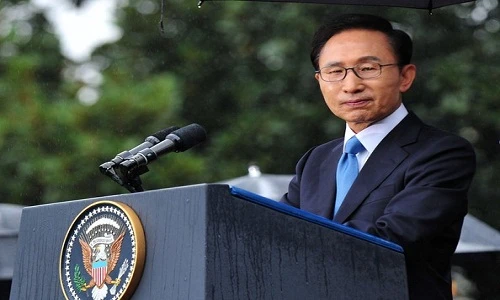 Cuộc đời cựu Tổng thống Hàn Quốc vừa bị bắt vì tham nhũng