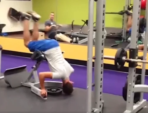 Video: Khi những người “lầy lội” đến phòng gym để luyện tập