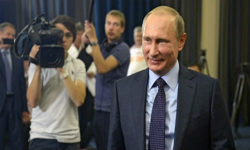 Tổng thống Nga Putin đón tuổi mới giữa “tâm bão” Syria