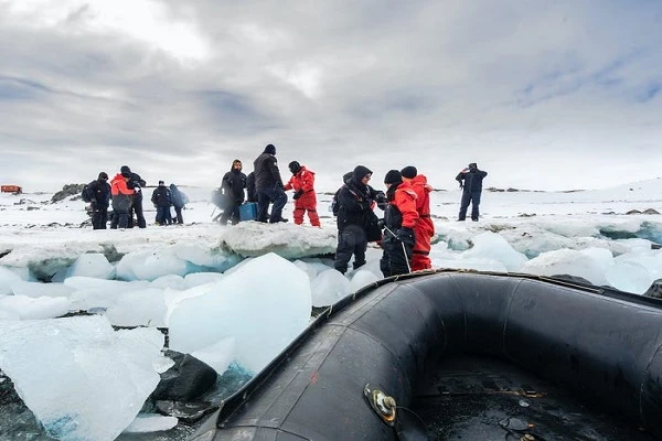 Tận mục cuộc sống của các nhà nghiên cứu ở Nam Cực