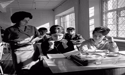 Hình ảnh sinh viên Nga thời Liên Xô và hiện tại