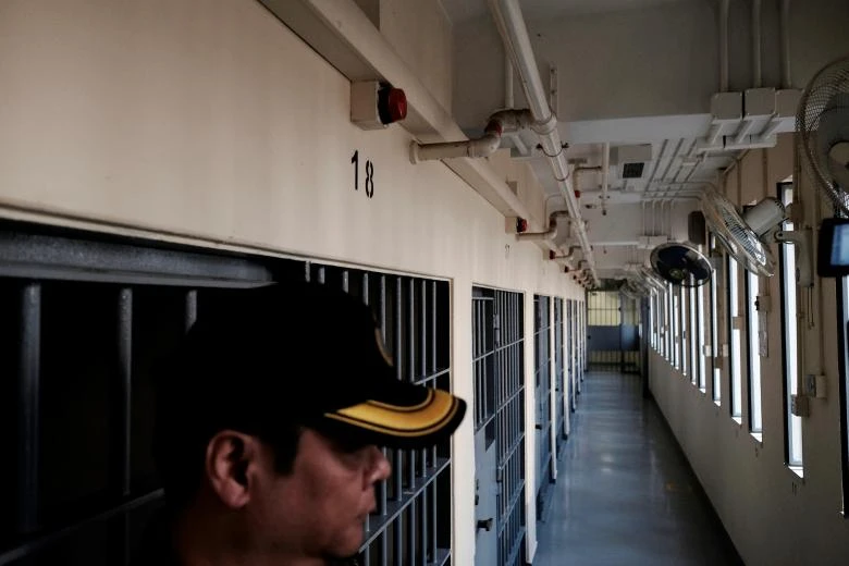 Cuộc sống trong nhà tù an ninh nghiêm ngặt nhất Hong Kong