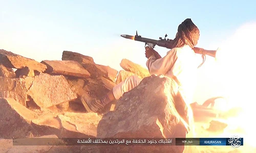 Ảnh: Phiến quân IS giao tranh ác liệt với Taliban tại Afghanistan