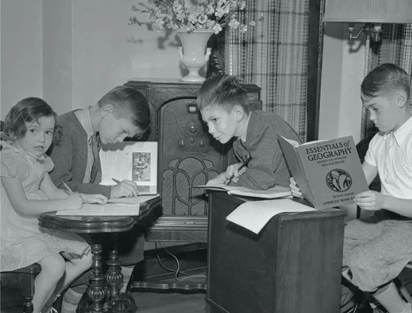 Ngỡ ngàng cuộc sống thường nhật ở nước Mỹ hàng chục năm trước