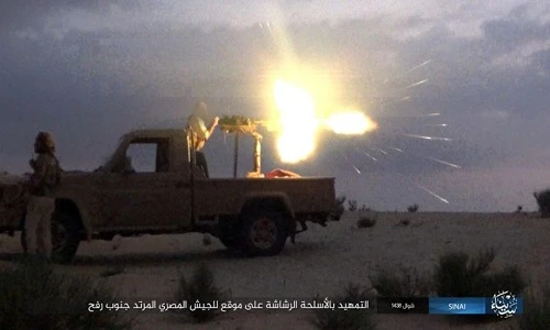Ảnh: IS tấn công dữ dội quân đội Ai Cập ở Sinai