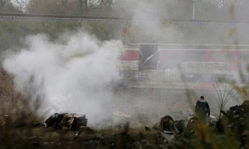 Toàn cảnh tàu cao tốc trật bánh kinh hoàng tại Pháp