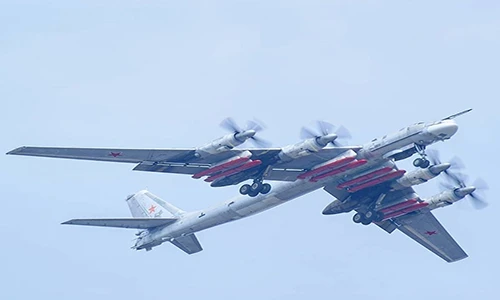 Cận cảnh Tu-95MS Nga mang tên lửa hành trình không kích Syria