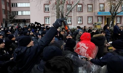 Biểu tình dữ dội phản đối trao thêm quyền cho Tổng thống Erdogan