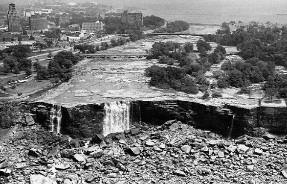 Loạt khoảnh khắc cực hiếm gây sửng sốt trong lịch sử