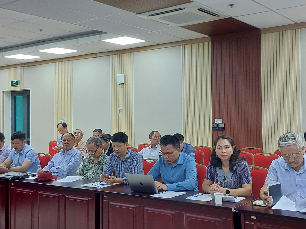 Đại biểu tham dự hội thảo dai-bieu.jpg