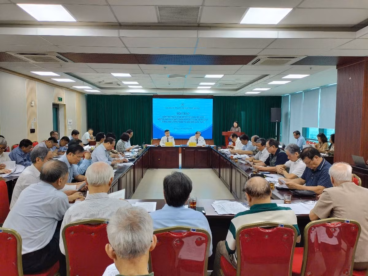 hoi-thao.jpg