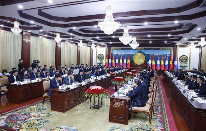 View - Việt Nam - Lào khẳng định tầm nhìn chung, lợi ích chiến lược đan xen và định hướng đồng hành lâu dài | Báo Tri thức và Cuộc sống - TIN TỨC PHỔ BIẾN KIẾN THỨC 24H