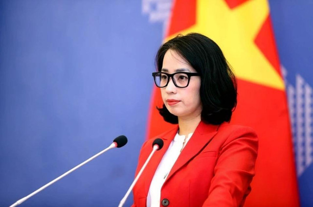 Người Phát ngôn Bộ Ngoại giao Việt Nam Phạm Thu Hằng. Người Phát ngôn Bộ Ngoại giao Việt Nam Phạm Thu Hằng.