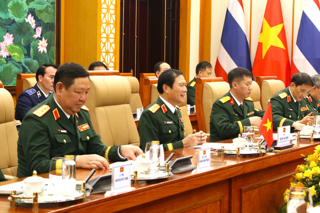 Đại tướng Nguyễn Tân Cương và các thành viên đoàn Việt Nam tại hội đàm. Ảnh: Trà Khánh. img-0916.jpg