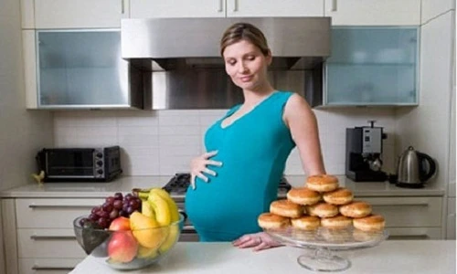 Yếu tố khiến bé kém thông minh từ trong bụng mẹ