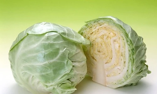 Công thức trị tàn nhang, trắng da từ rau bắp cải