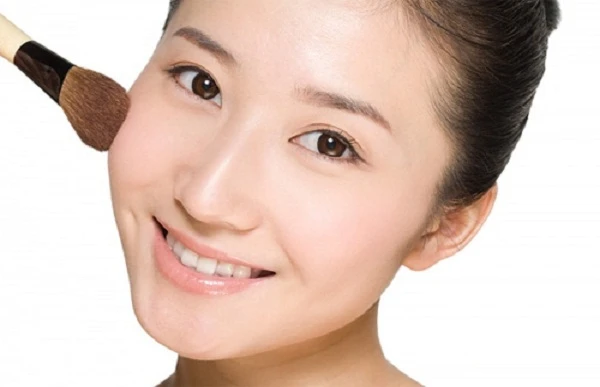 Những nguyên tắc trang điểm buổi sáng